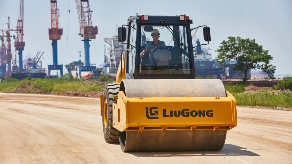 Каток LiuGong 6114E Каток LiuGong 6114E